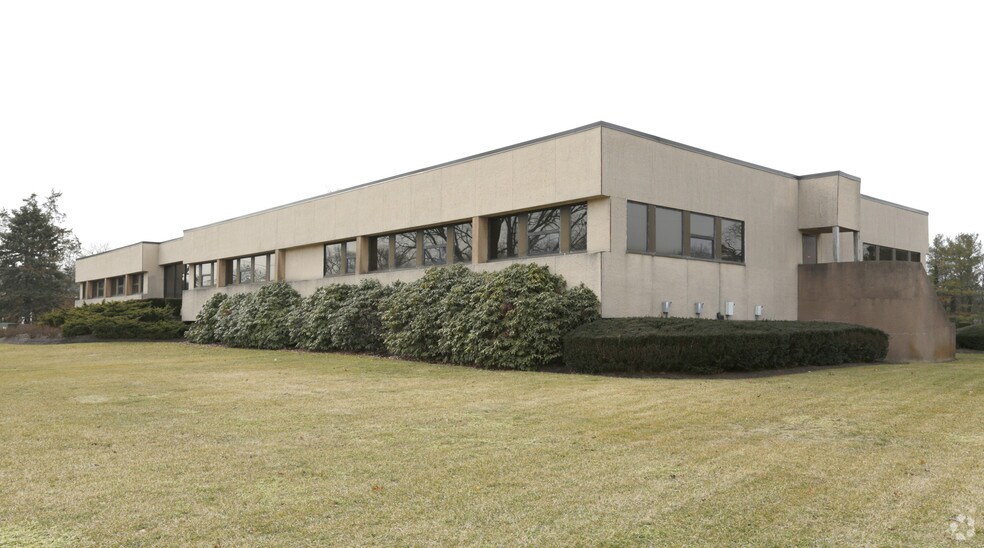 1130 Hooper Ave, Toms River, NJ à louer - Photo principale - Image 1 de 30