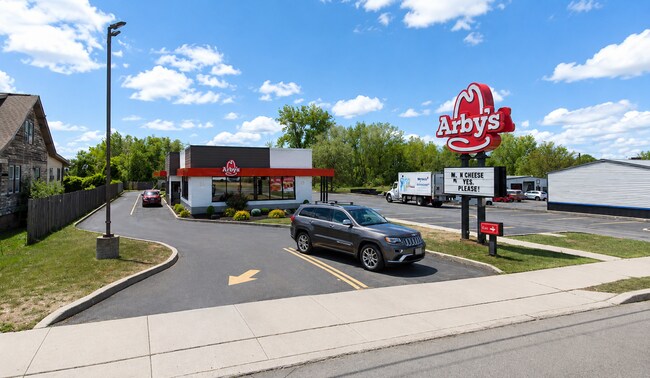 More details for 5886 Rt-31, Clay, NY - Retail for Sale