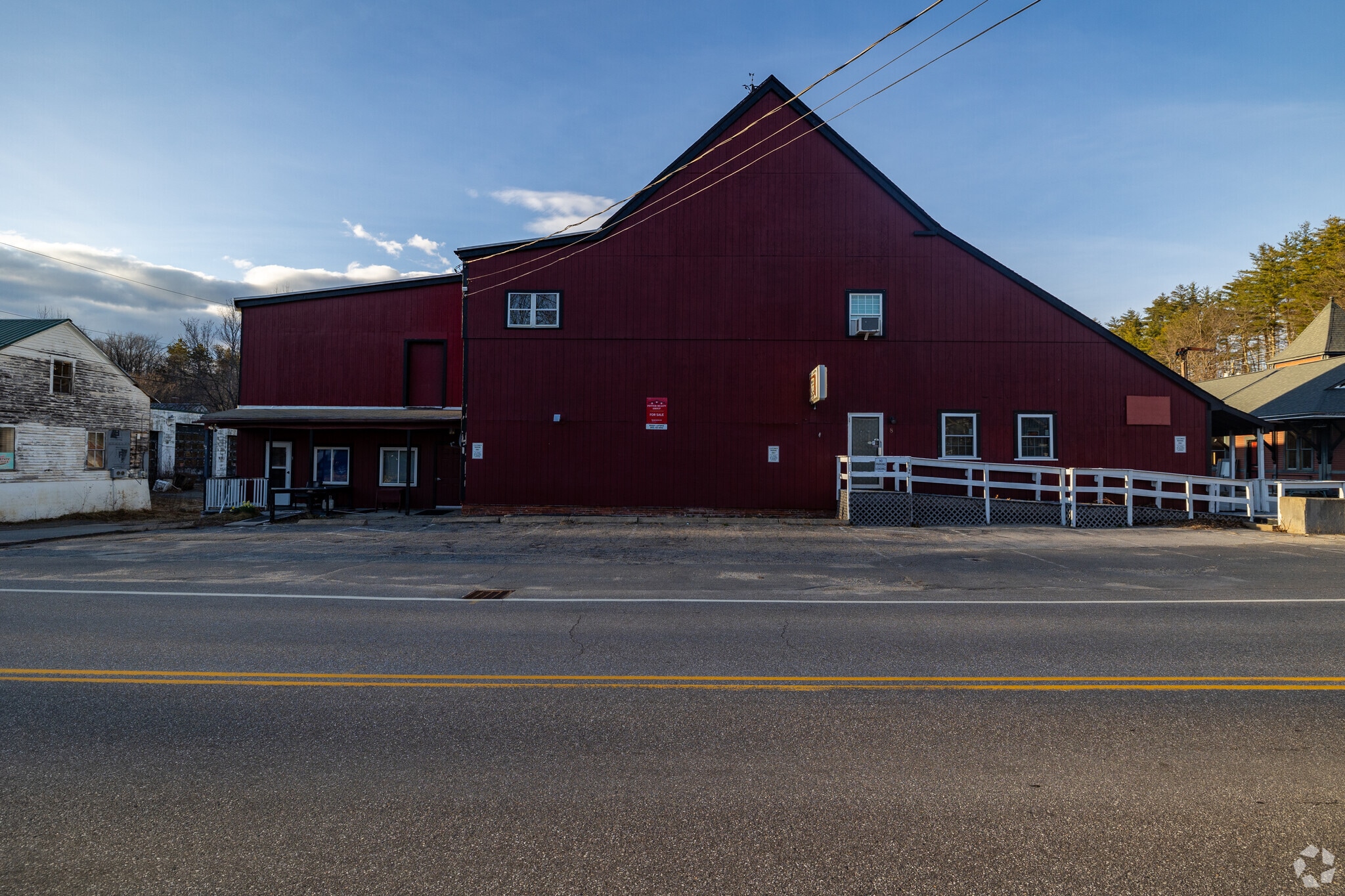 8 Dunster Ave, Greenville, NH for sale Primary Photo- Image 1 of 25