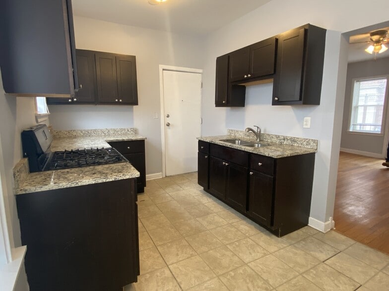 7251-7261 S Phillips Ave, Chicago, IL à vendre - Photo du bâtiment - Image 3 de 5