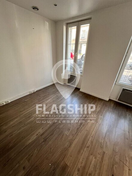 Bureau dans Charenton-le-Pont à vendre - Photo intérieure - Image 2 de 6