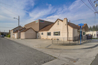 17303 Roseton Ave, Artesia, CA for lease Building Photo- Image 1 of 30