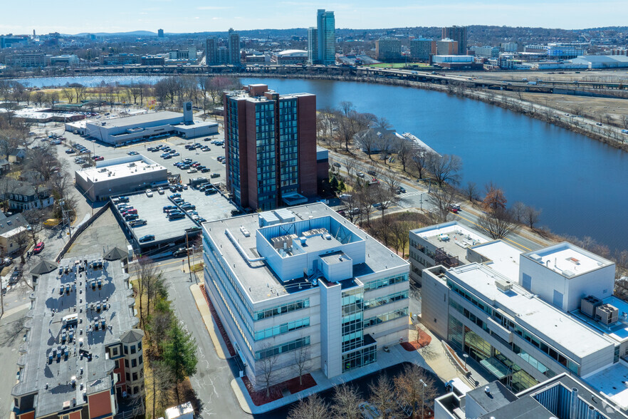 780 Memorial Dr, Cambridge, MA for lease - Aerial - Image 2 of 4