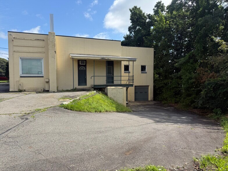 1821 Route 315 Hwy, Pittston, PA à louer - Photo du bâtiment - Image 3 de 10