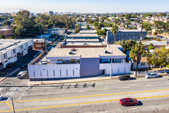 333 N Centinela Ave, Inglewood, CA à louer Photo du bâtiment- Image 1 de 8