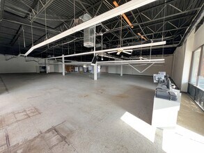 4610 N Garfield St, Midland, TX for lease Interior Photo- Image 2 of 12