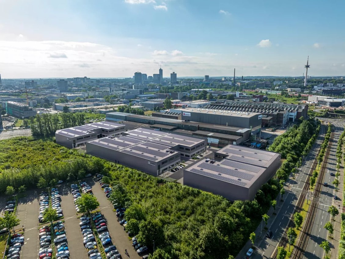  for lease Building Photo- Image 1 of 6