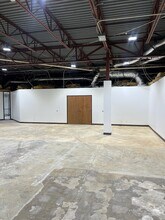 12200 N Stemmons Fwy, Farmers Branch, TX for lease Interior Photo- Image 2 of 6