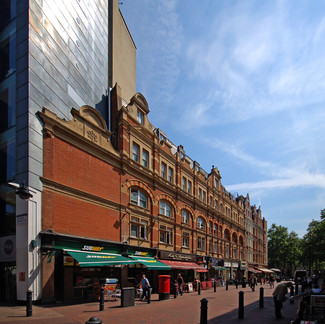 Plus de détails pour 5 Irving St, London - Bureau à louer