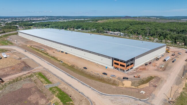 More details for 125 Crossroads Blvd S, Hazleton, PA - Industrial for Lease
