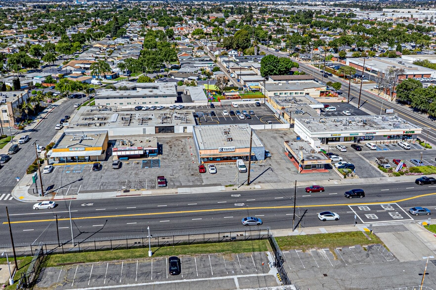 333 S Brookhurst Rd, Fullerton, CA for sale - Building Photo - Image 3 of 44