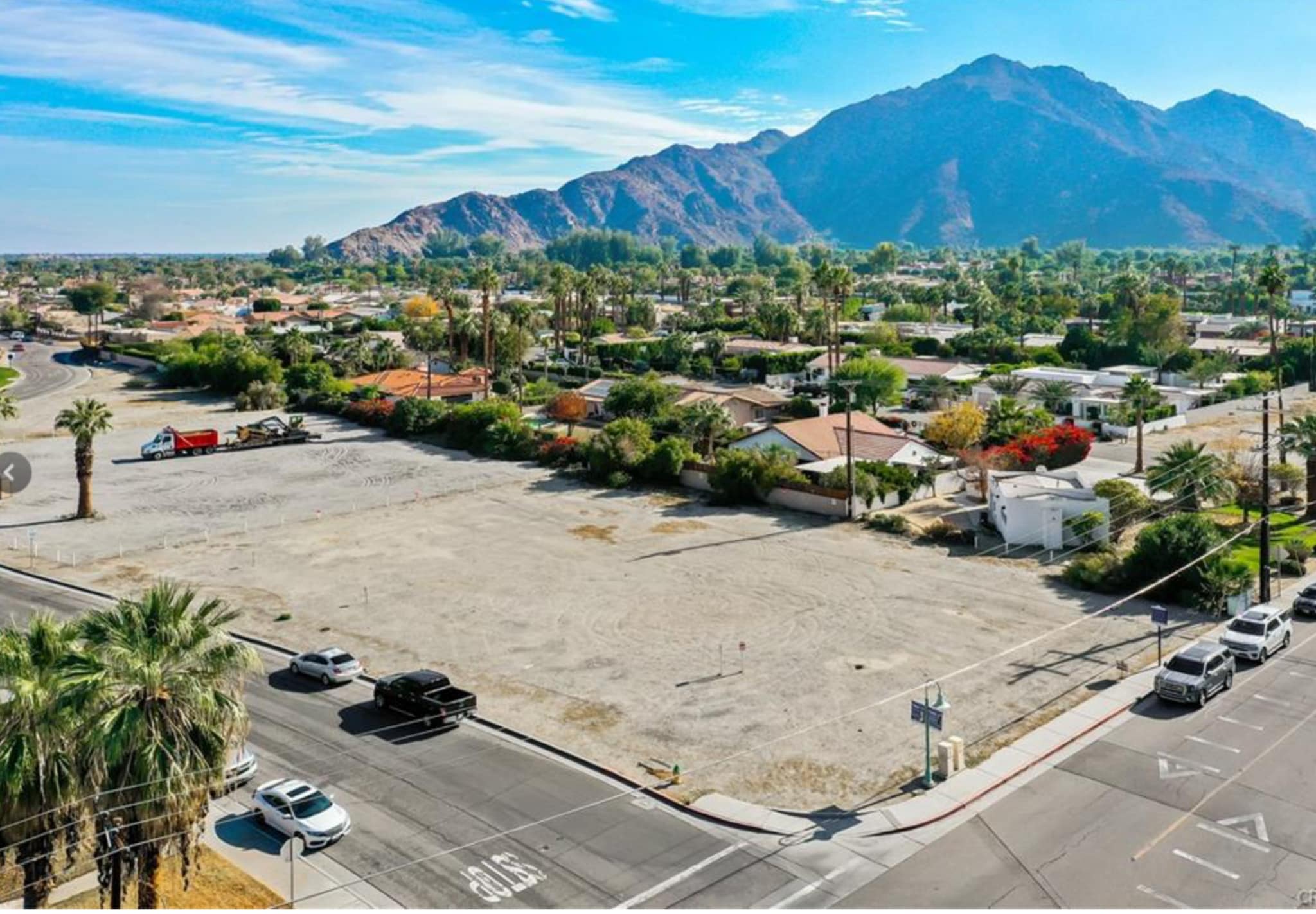 Avenida La Fonda, La Quinta, CA à vendre Photo du bâtiment- Image 1 de 4