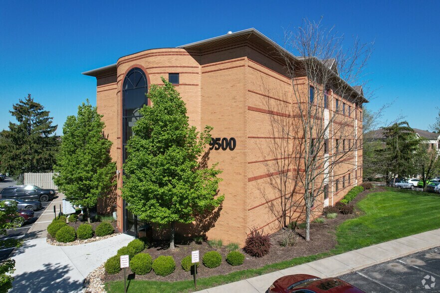 9500 Brooktree Rd, Wexford, PA à louer - Photo du bâtiment - Image 2 de 8