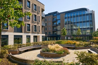 Plus de détails pour Bricket Rd, St Albans - Bureau à louer