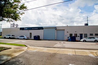 1110 Sligh Blvd, Orlando, FL for lease Interior Photo- Image 1 of 7