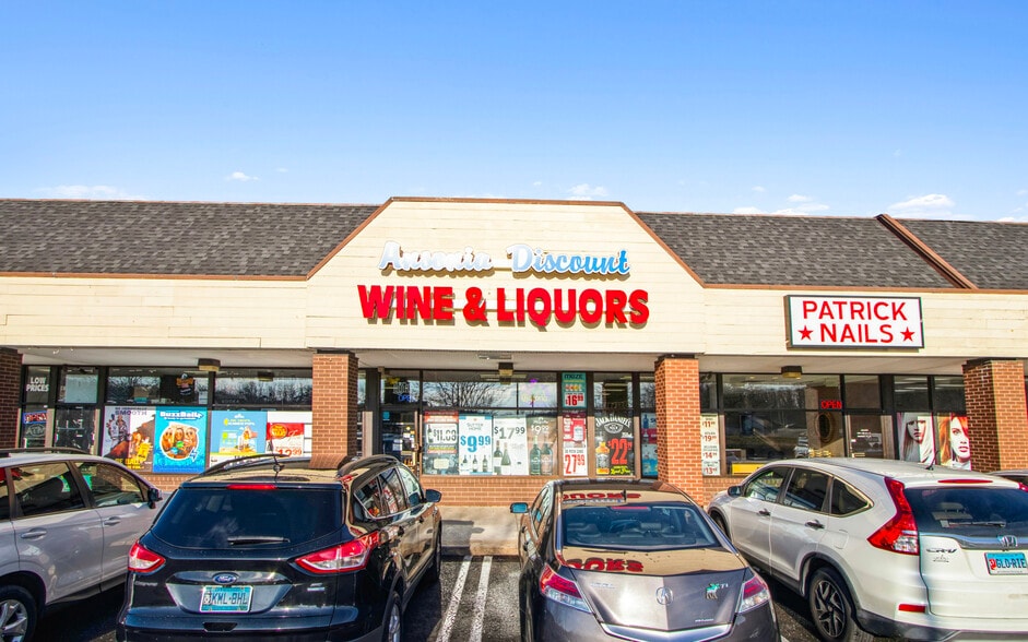 100-172 Division St, Ansonia, CT à vendre - Photo du bâtiment - Image 2 de 6