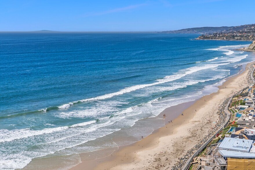 34381 Dana Strand Rd, Dana Point, CA à vendre - Photo du bâtiment - Image 3 de 63