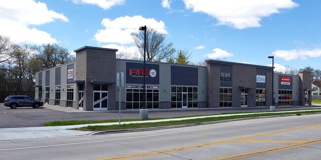 More details for 111 Plank Rd, Kaukauna, WI - Office, Retail for Lease