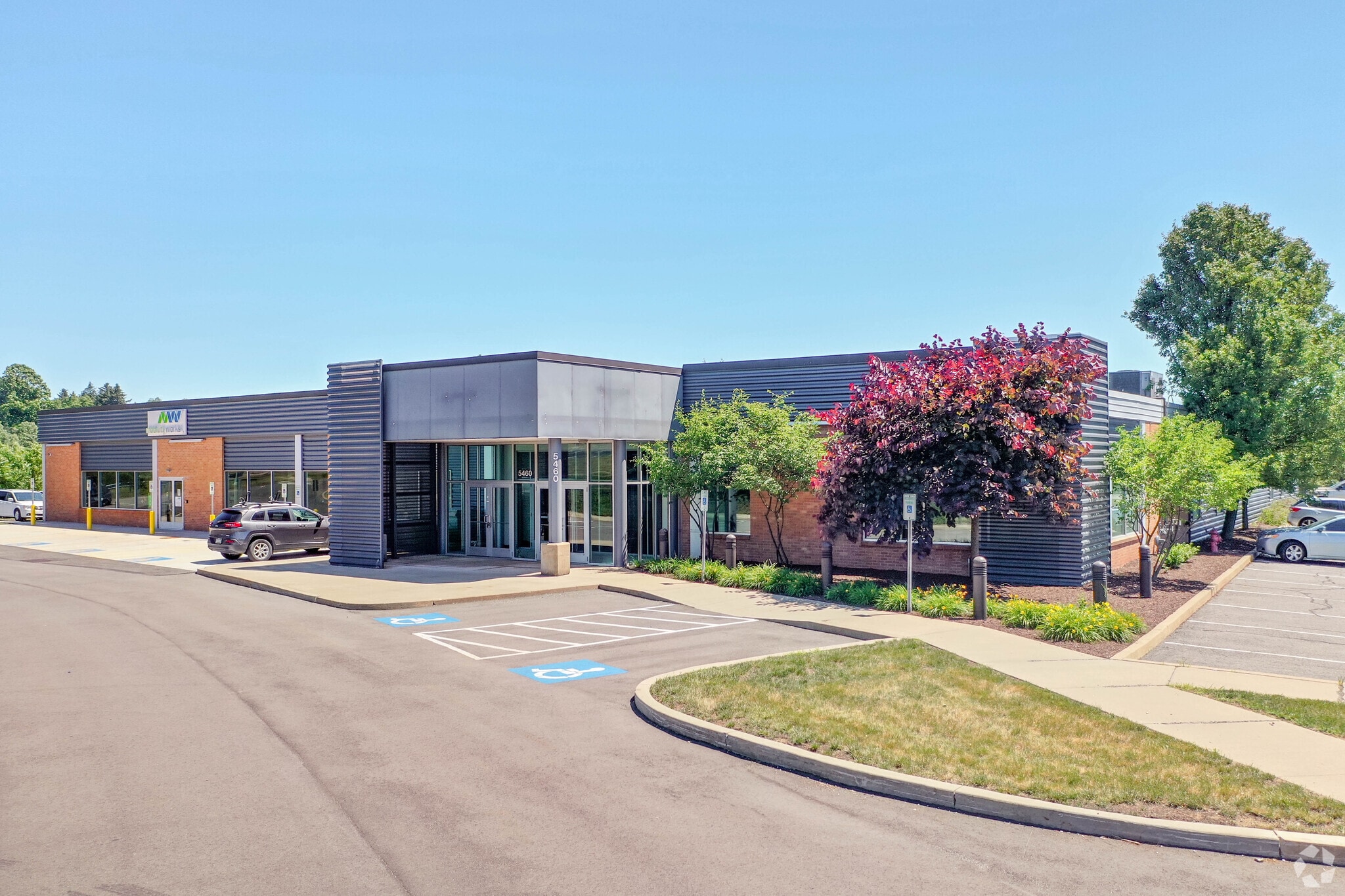 5460 Campbells Run Rd, Pittsburgh, PA for lease Primary Photo- Image 1 of 3