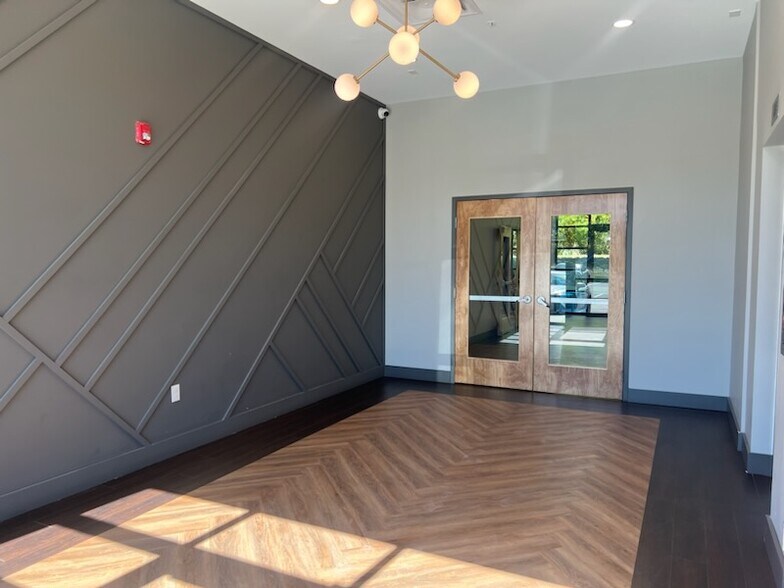 800 Creek View Rd, Newark, DE à louer - Hall d’entrée - Image 3 de 12