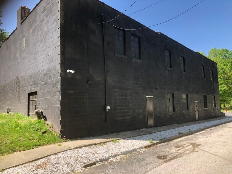 143 Garden St, Poughkeepsie, NY à louer - Photo du bâtiment - Image 2 de 3