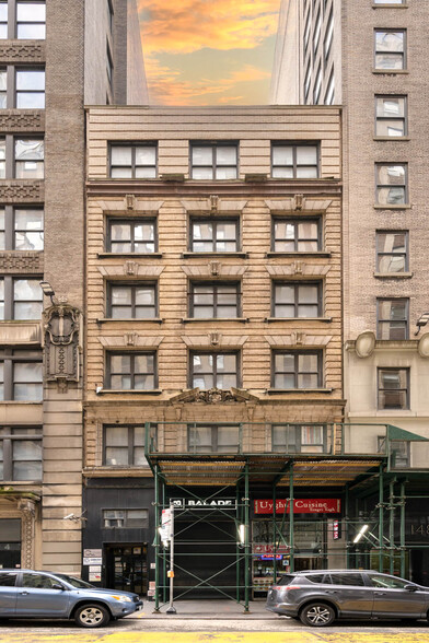 144 W 37th St, New York, NY à louer - Photo du bâtiment - Image 1 de 6