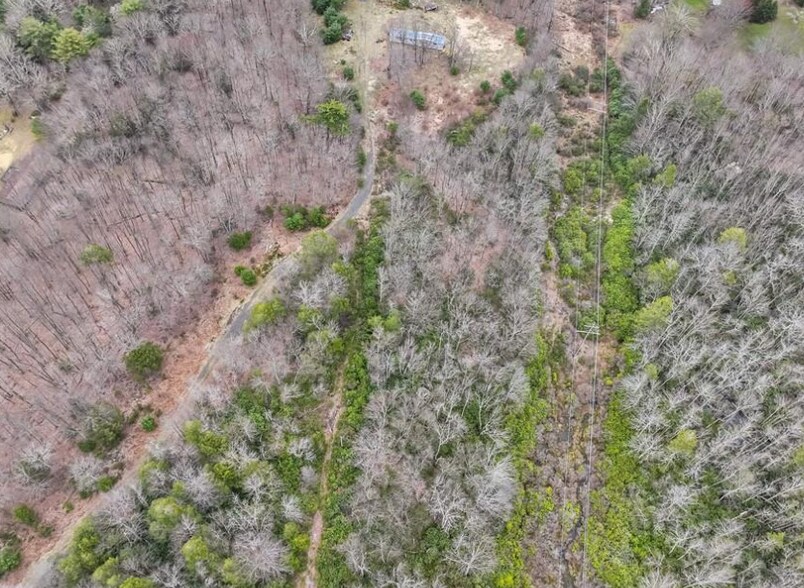 128-134 Rosemond Rd, Woodridge, NY à vendre - Aérien - Image 3 de 6