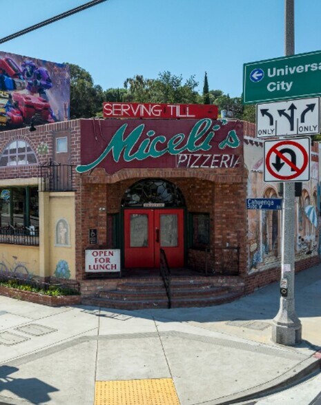 3655 Cahuenga Blvd W, Los Angeles, CA à vendre - Photo du bâtiment - Image 2 de 6
