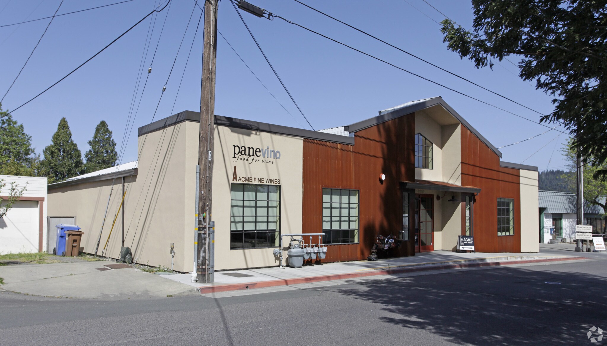 1080 Fulton Ln, Saint Helena, CA for lease Building Photo- Image 1 of 18