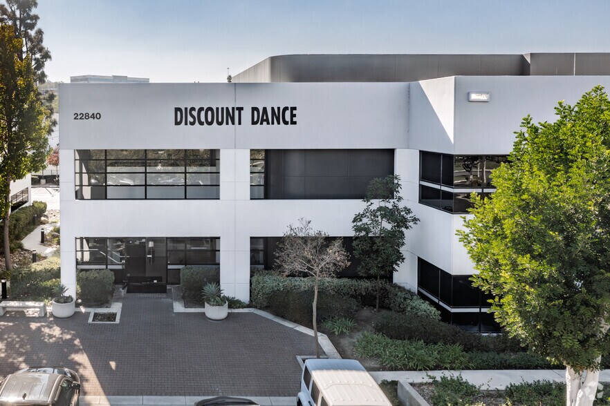 22840 Savi Ranch Pky, Yorba Linda, CA for lease - Building Photo - Image 3 of 6