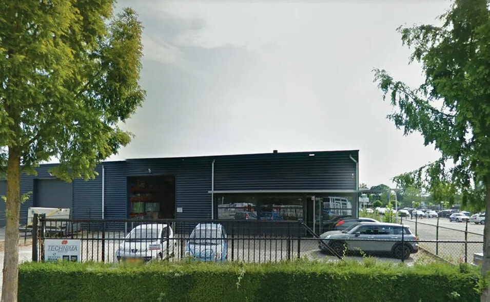 Flex in Bordeaux for lease - Building Photo - Image 1 of 1