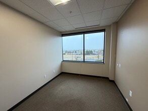 6377 S Revere Pky, Centennial, CO for lease Interior Photo- Image 1 of 3