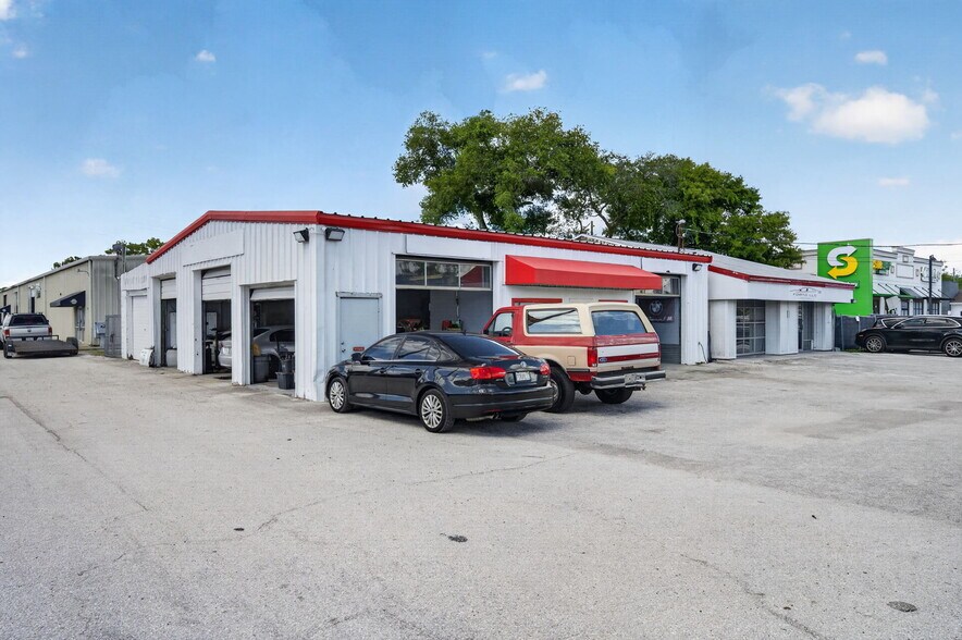 800-806 W Sr 434, Longwood, FL à vendre - Photo du bâtiment - Image 3 de 46