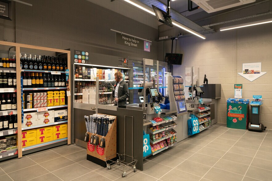 504 King St, Aberdeen à vendre - Photo du bâtiment - Image 3 de 4