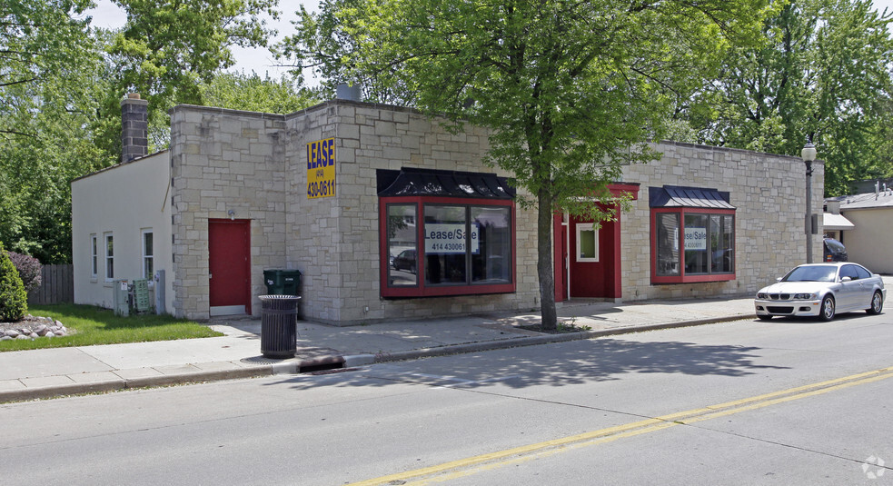 174 S Main St, Thiensville, WI for lease - Primary Photo - Image 1 of 6