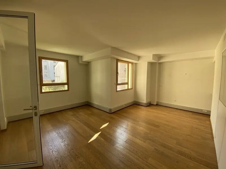 76 Rue Crillon, Lyon for lease - Building Photo - Image 3 of 4