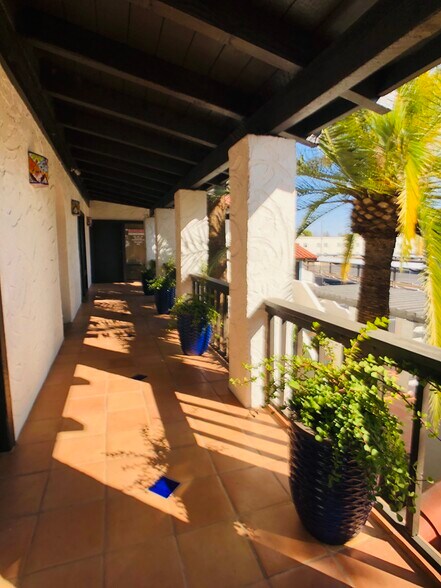 4323 N 12th St, Phoenix, AZ à louer - Photo du bâtiment - Image 2 de 9