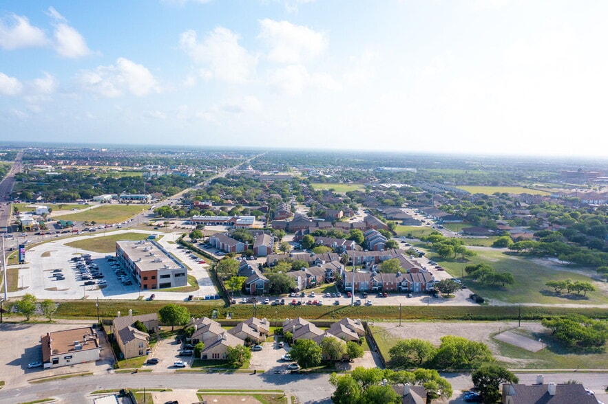 6201 Wilderock Dr, Corpus Christi, TX for sale - Aerial - Image 3 of 19
