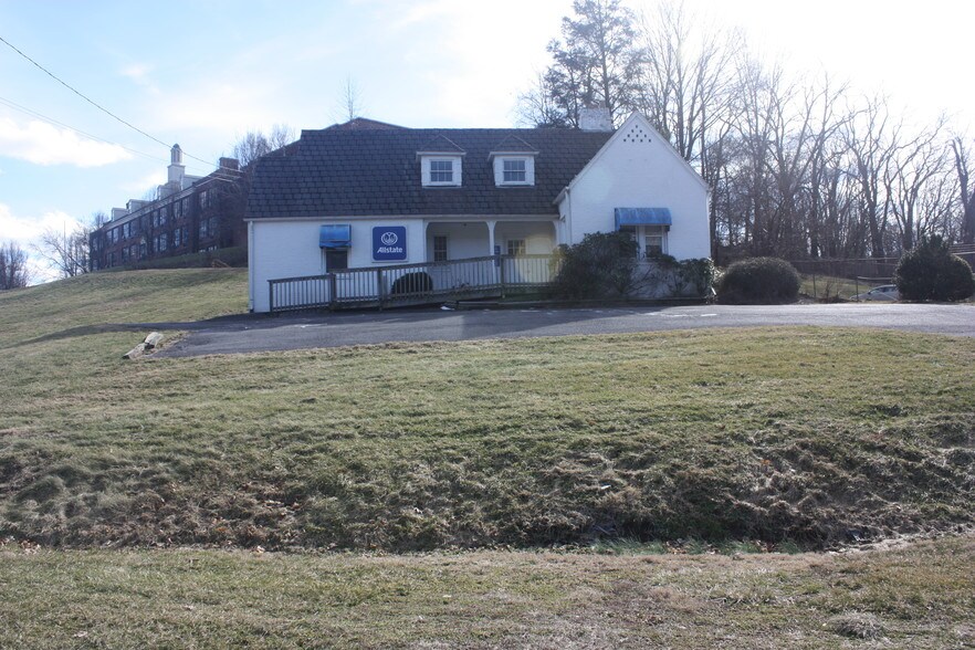 534 N Main St, Marion, VA à vendre - Photo du bâtiment - Image 1 de 8