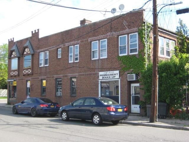 352 Hempstead Ave, West Hempstead, NY for lease Primary Photo- Image 1 of 27