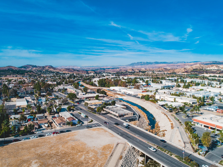 859-897 E Los Angeles Ave, Simi Valley, CA à vendre - Autre - Image 1 de 1