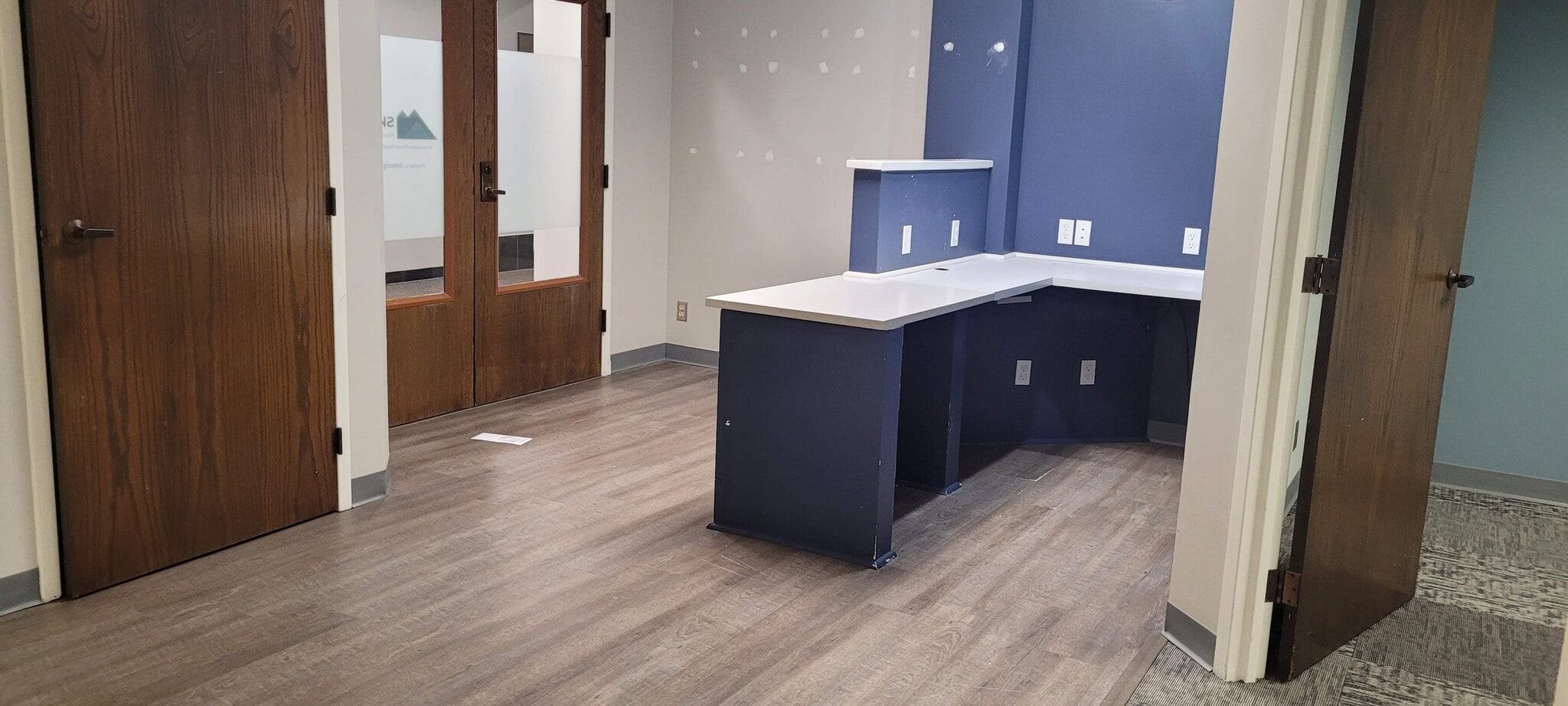 100 W Old Wilson Bridge Rd, Worthington, OH for lease Interior Photo- Image 1 of 13