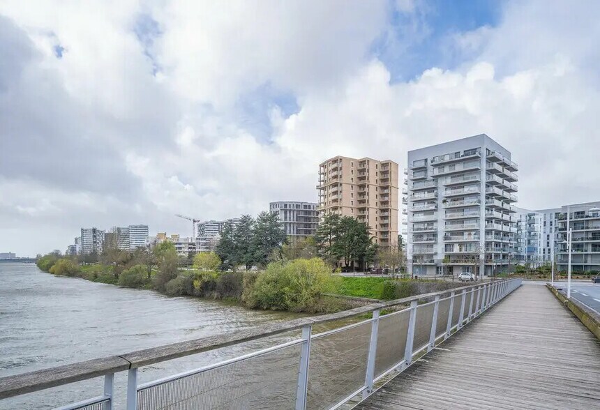 Commerce de détail dans Nantes à vendre - Photo du bâtiment - Image 3 de 9
