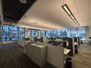 250 S High St, Columbus, OH à louer Photo intérieure- Image 2 de 6