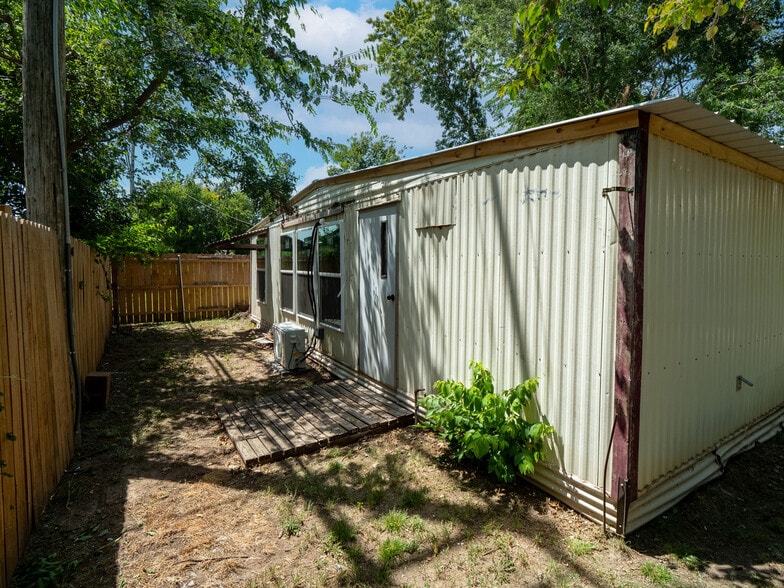420 W Johnson St, Norman, OK for sale - Building Photo - Image 2 of 48