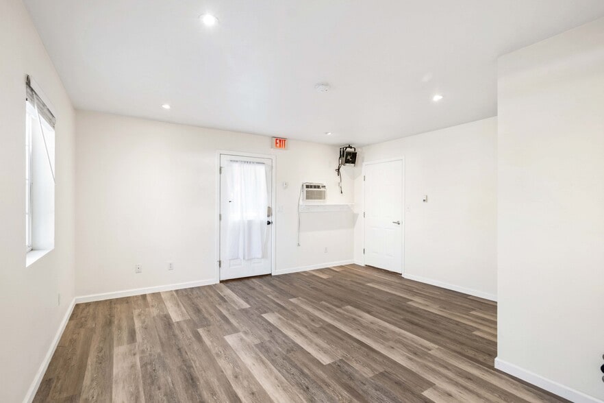 106 N 8th St, Silt, CO for sale - Building Photo - Image 3 of 14