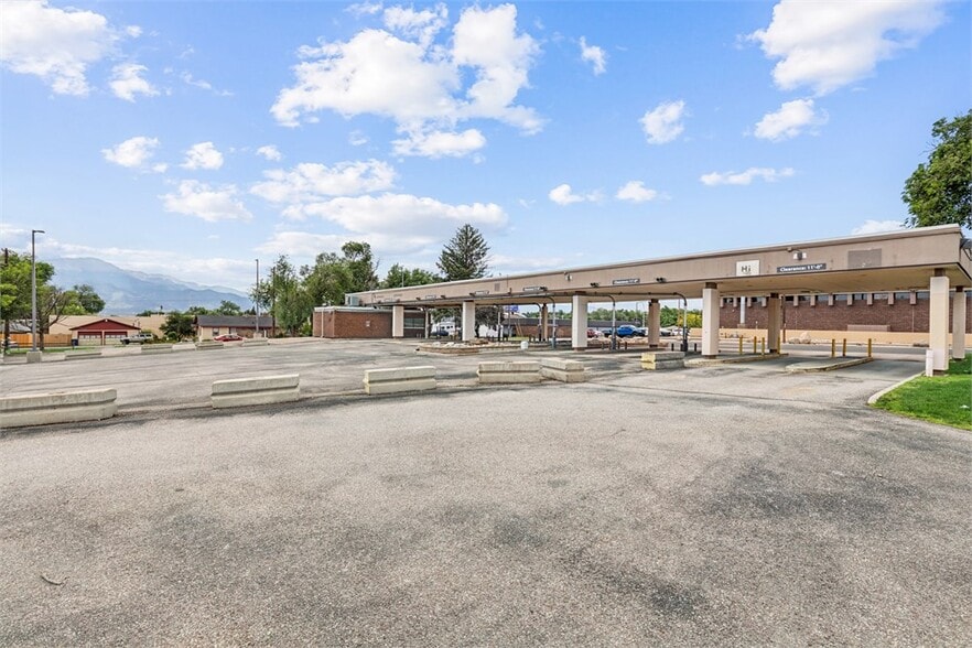 2712 E Boulder St - Redevelopment Opportunity!, Colorado Springs, CO for sale - Building Photo - Image 3 of 4