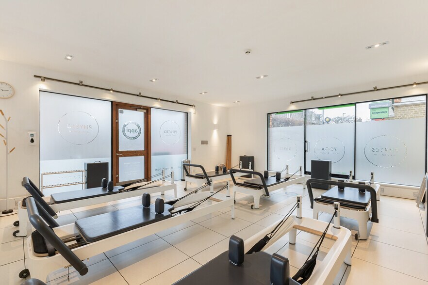 87 Ridgway, Londres à vendre - Photo du bâtiment - Image 3 de 4