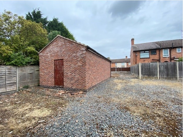 141 Lothair Rd, Leicester à louer - Photo du bâtiment - Image 2 de 2