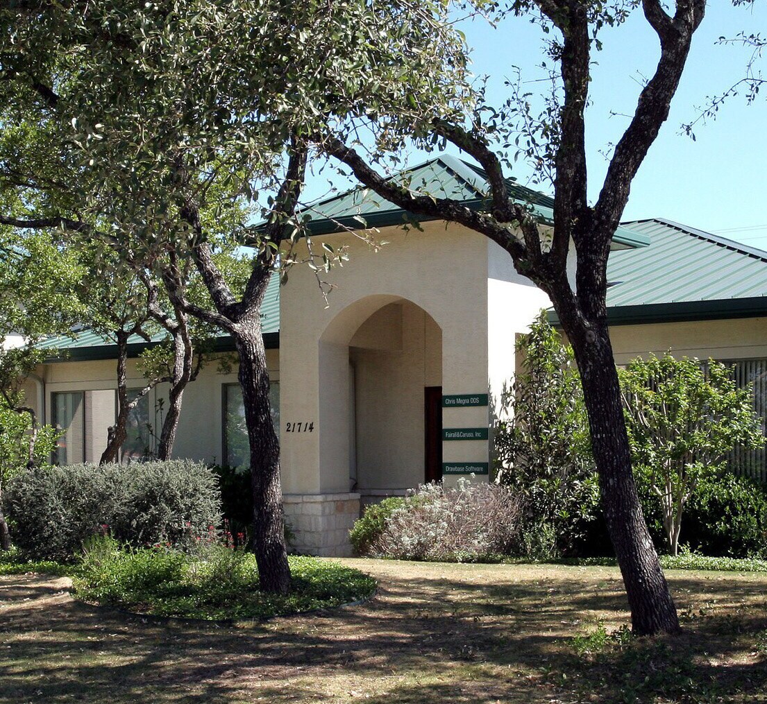 21714 Hardy Oak Blvd, San Antonio, TX à louer Photo principale- Image 1 de 4